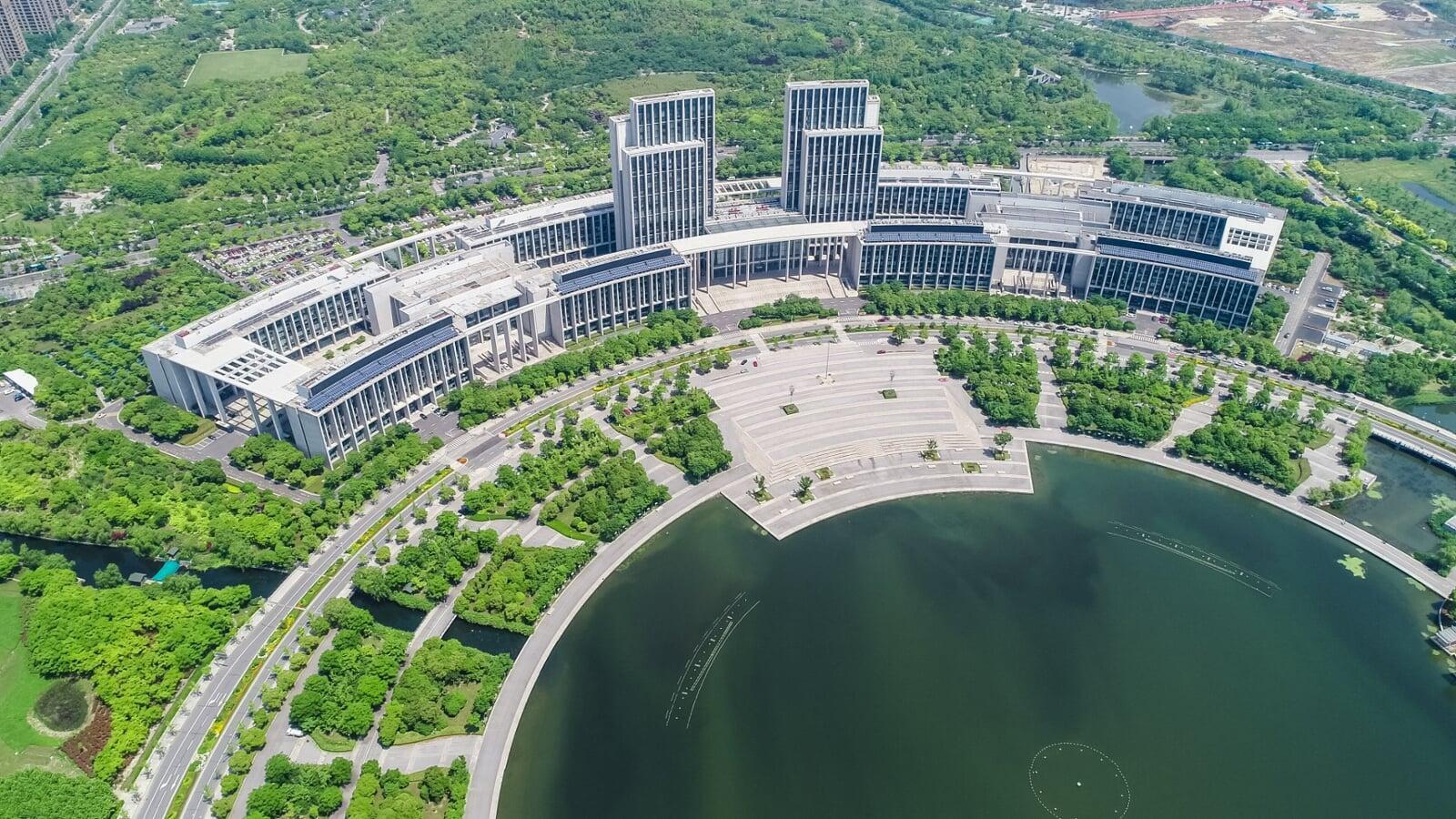 Expansive view of an elite international pedagogical institution representing the scale of the Global Educator Ecosystem.